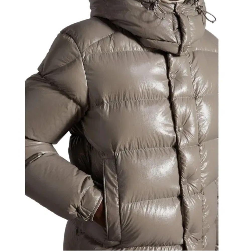 Moncler Down Jacket - Picture 3 of 9